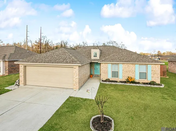 688 Douglas Andrew Ave, Gonzales, LA 70737