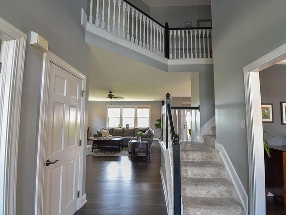 2nd image of 8698 Belworth Sq