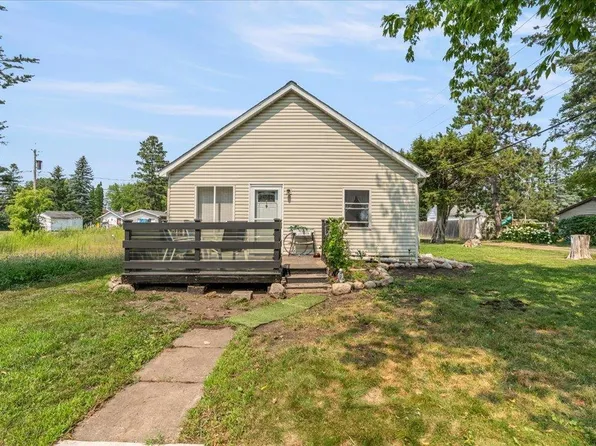 225 4th St NE, Crosby, MN 56441