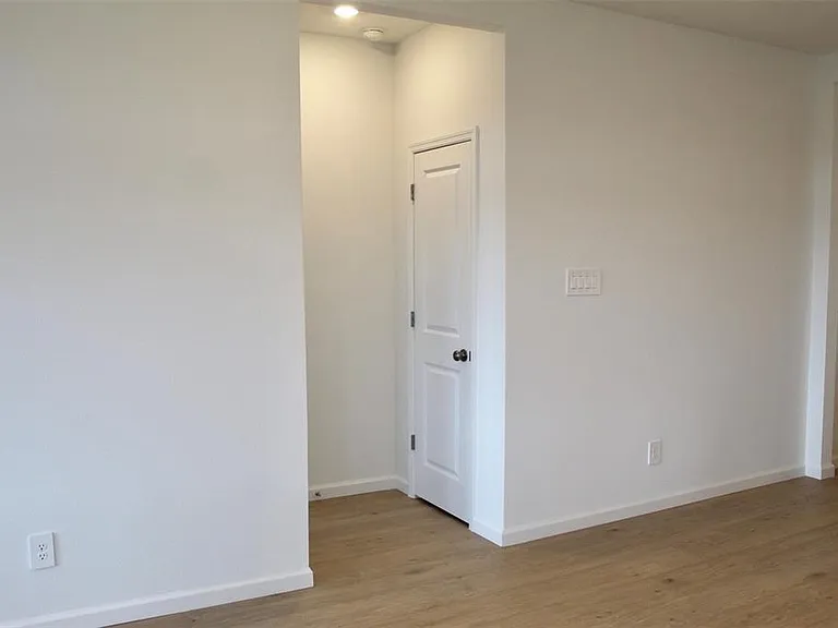 4359 Vibernum Ave — Photo 16