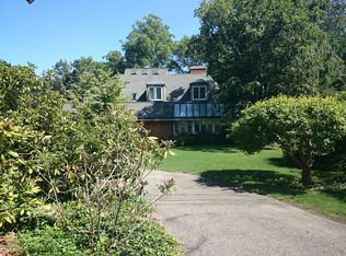 121 Seaver St, Brookline, MA 02445