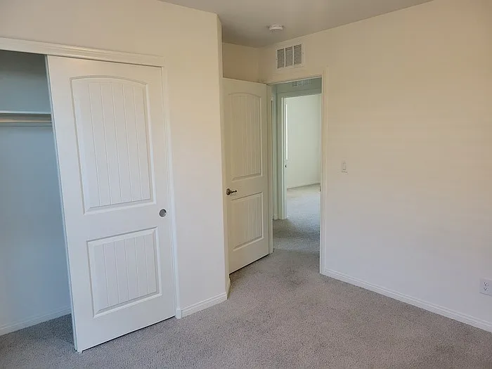 8056 Kings Guard St — Photo 13