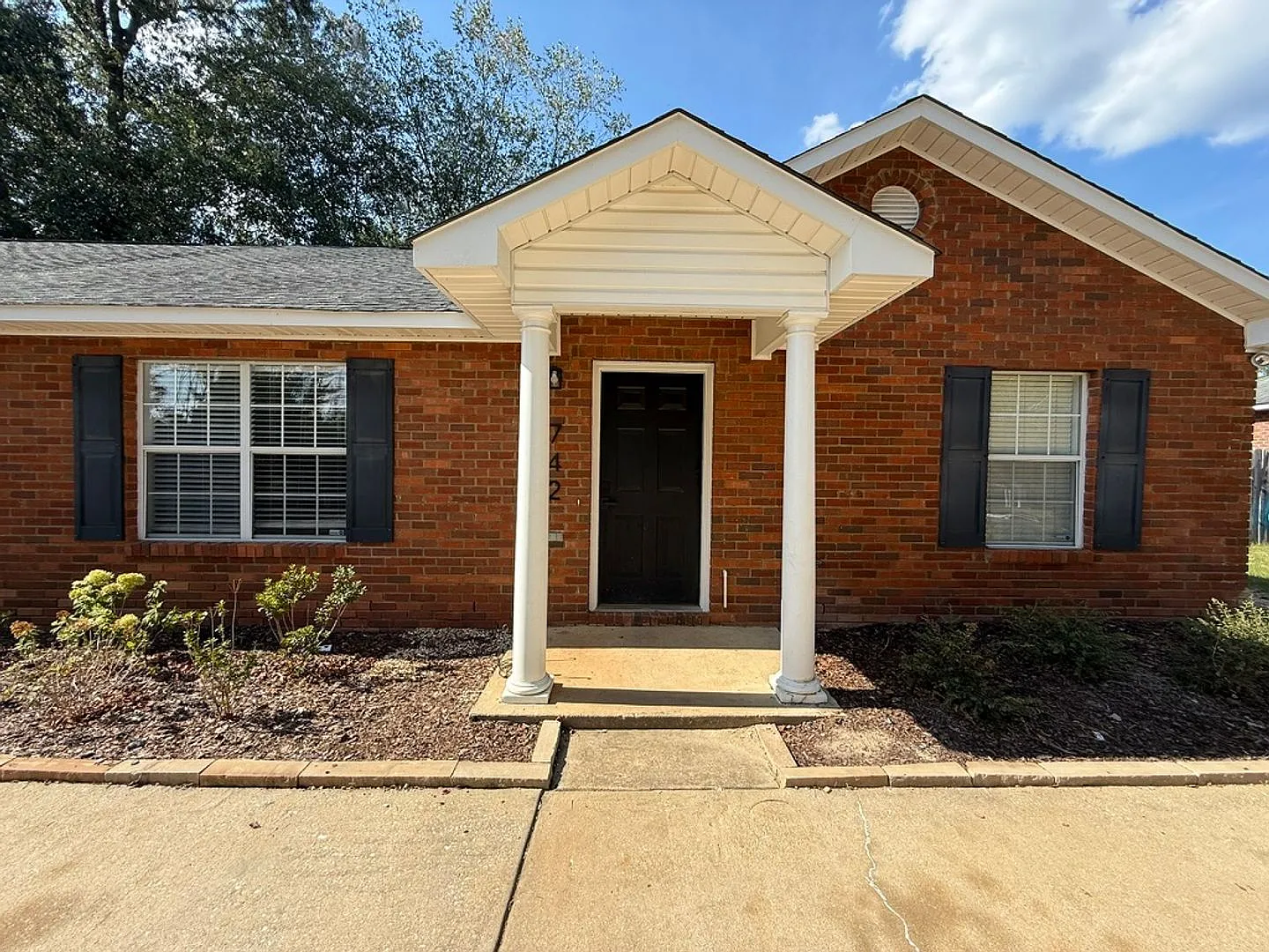 Updated Auburn Duplex — Photo 3