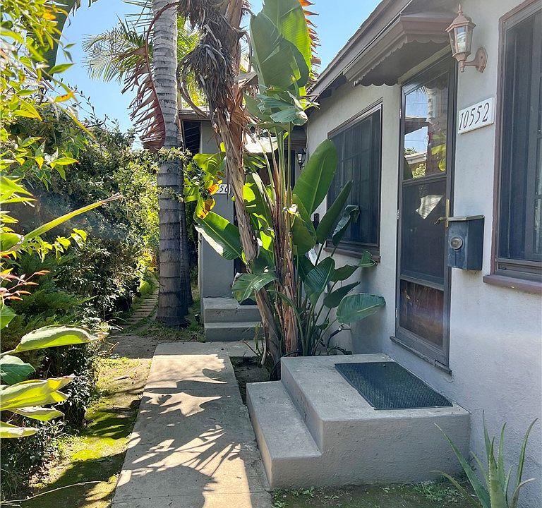 1st image of 10550 Oxnard St