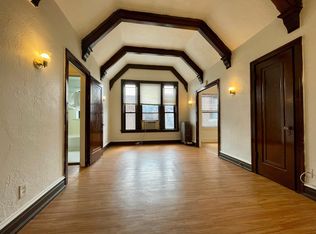 4417 Forest Park Ave APT 305, Saint Louis, MO 63108