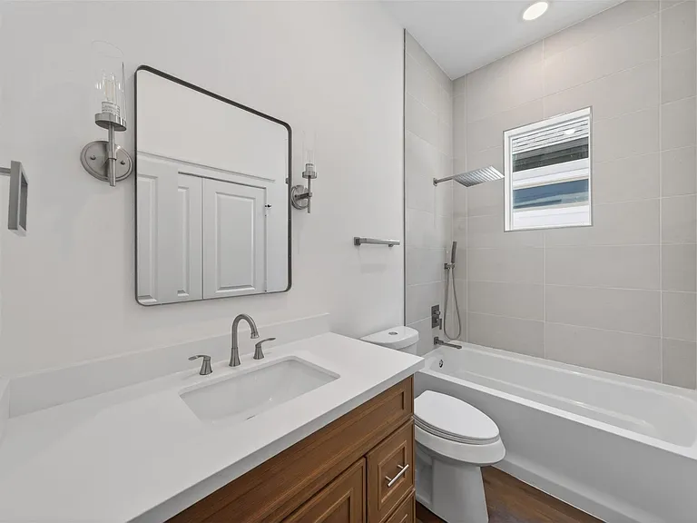 2714 Drew St — Photo 20