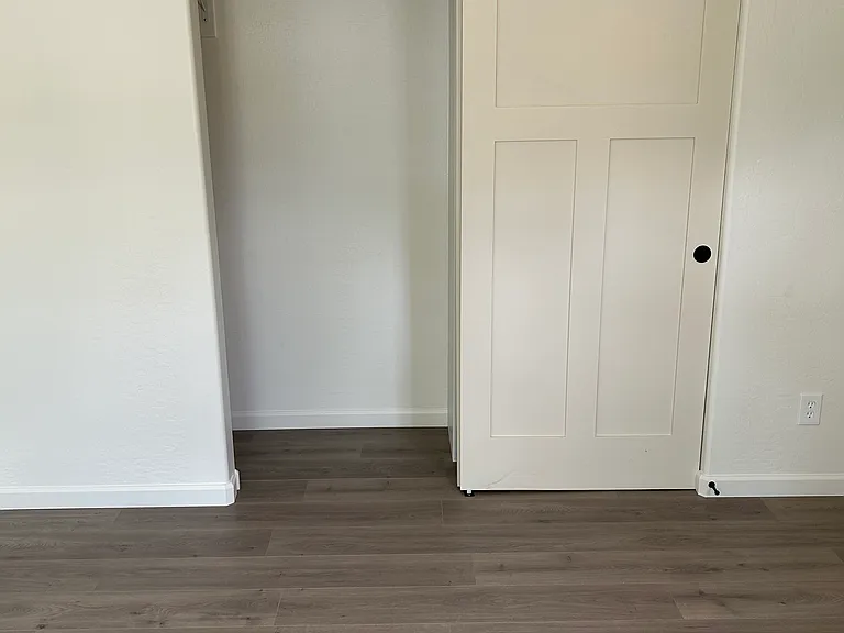 1048 Whipple St #D — Photo 23