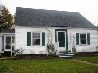 16 Madison Ave, Rochester, NH 03867