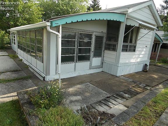 2nd image of 5587 E Farrow Ave