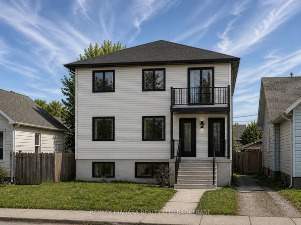 148 Kinnear St, Pt Colborne, ON L3K 1A8