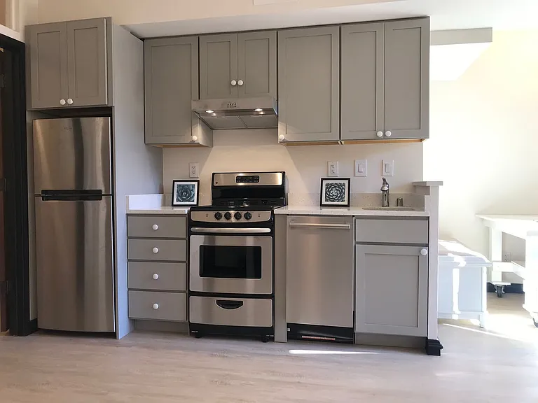798 Santa Barbara Rd — Photo 9