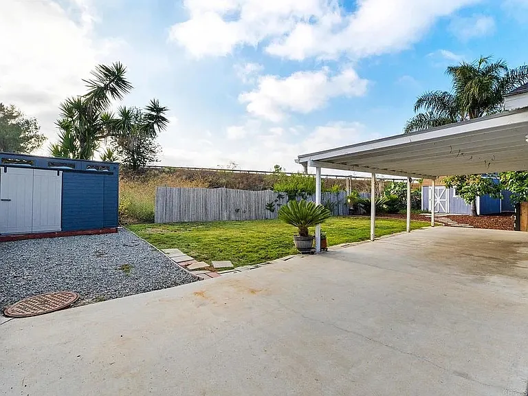2861 Turnbull St — Photo 19