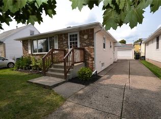 142 Desmond Dr, Tonawanda, NY 14150