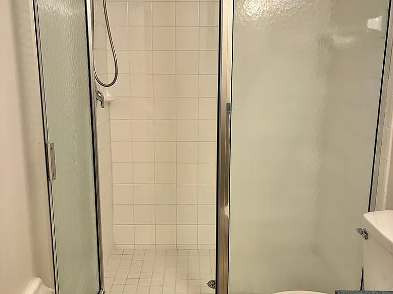 8050 Pacific Beach Dr — Photo 18