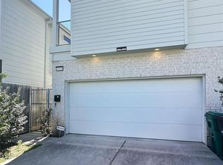 4702 Oats St #B, Houston, TX 77020