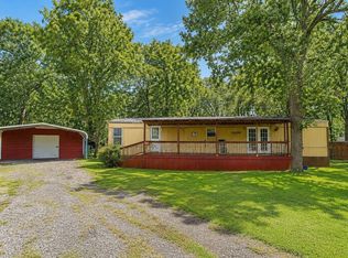 9949 Greentree Ln, Wills Point, TX 75169