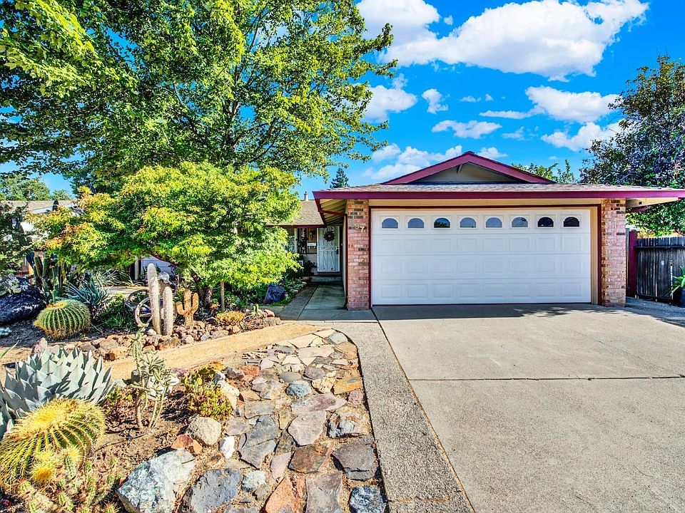 1st image of 297 Cascade Drive