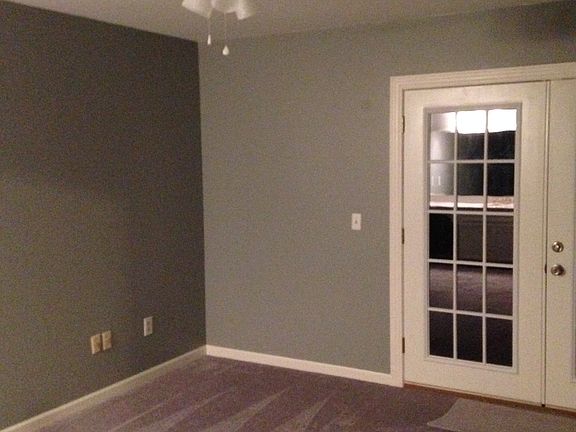 Master with walk-in closet