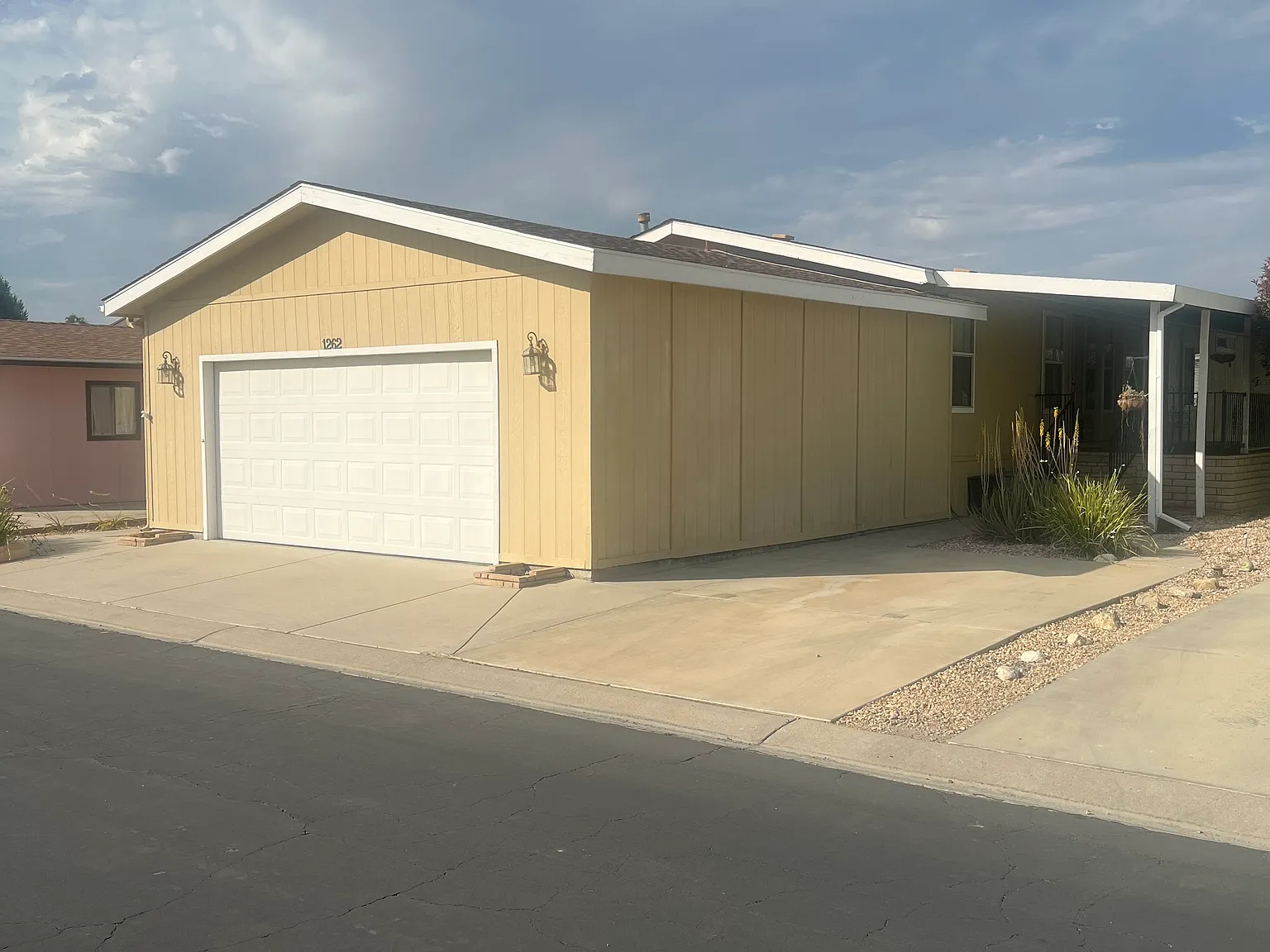 Available Immediately! — Photo 1