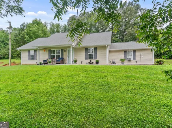 235 Tucker Hollow Rd SE, Calhoun, GA 30701