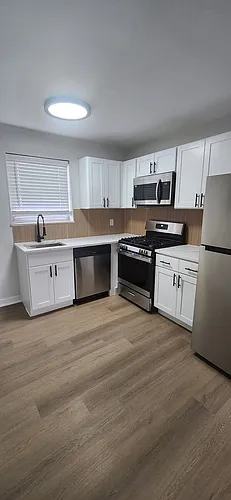 Westwood Court Apts Photo 1