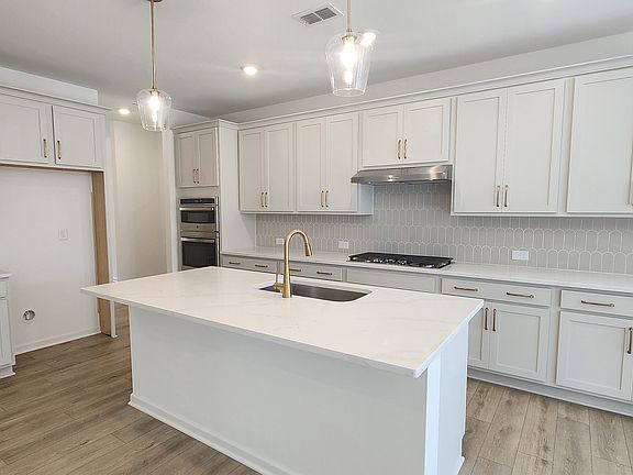 6th image of this home