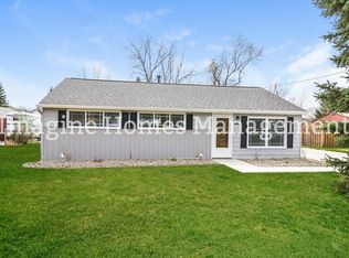 1936 Edgewood Dr, Twinsburg, OH 44087