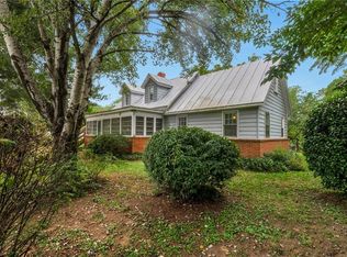 12915 General Puller Hwy, Hartfield, VA 23071