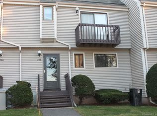 207 Sterling Vlg UNIT 207, Meriden, CT 06450