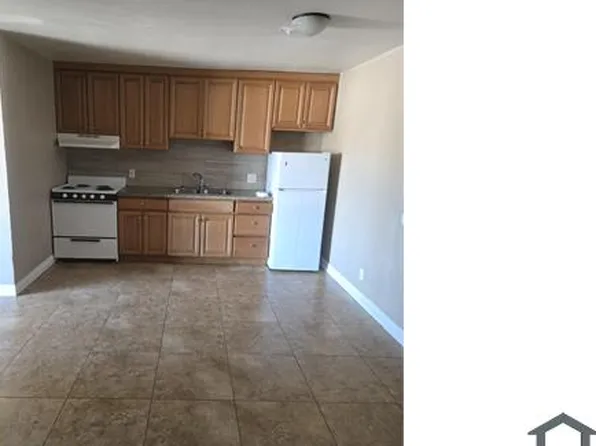 305 N 10th St APT 14, Las Vegas, NV 89101