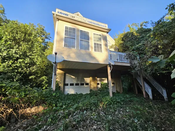 180 Happy Hollow Rd, Madisonville, TN 37354