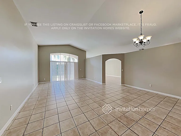16200 SW 2nd Dr — Photo 5