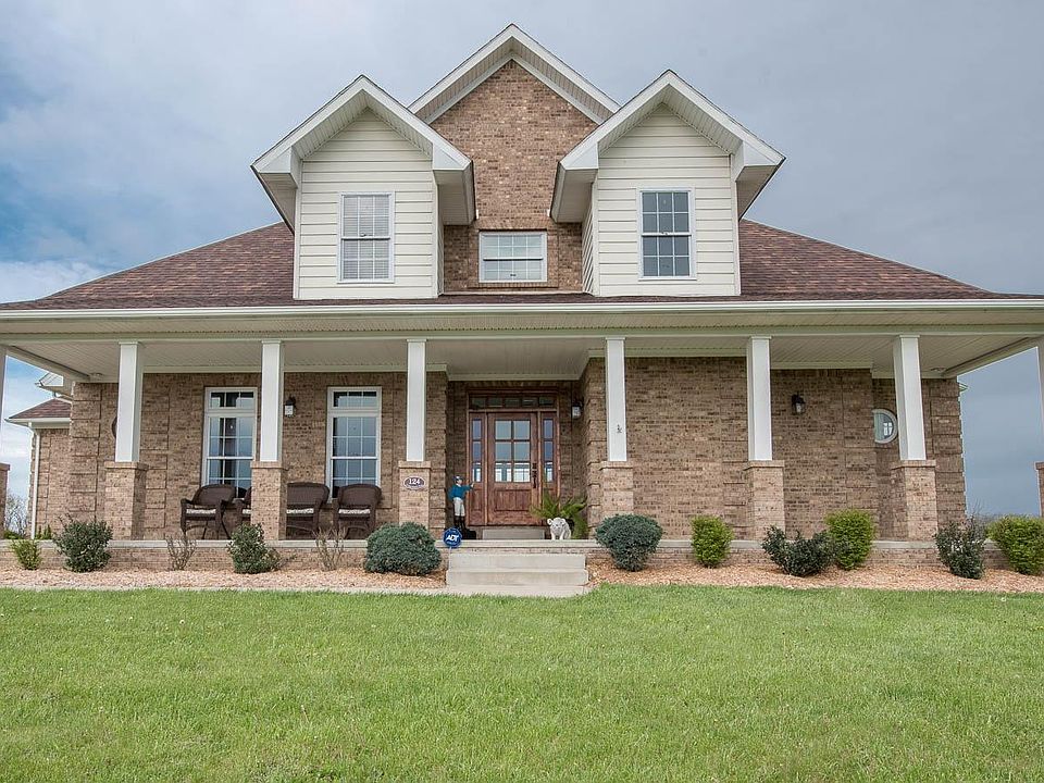 1st image of 124 N Danbrook Way