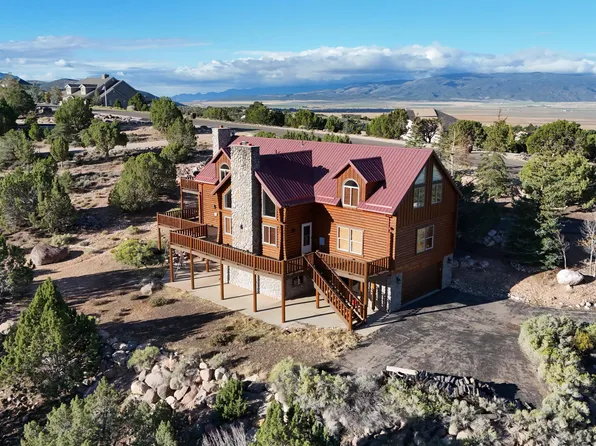 1243 S Hill Crest Dr, Cedar City, UT 84720