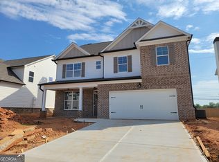 402 Eagles Nest Cir, Auburn, GA 30011