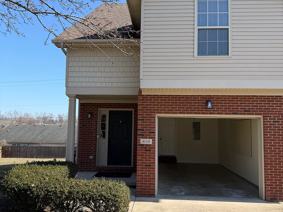 410 Paisley Ct