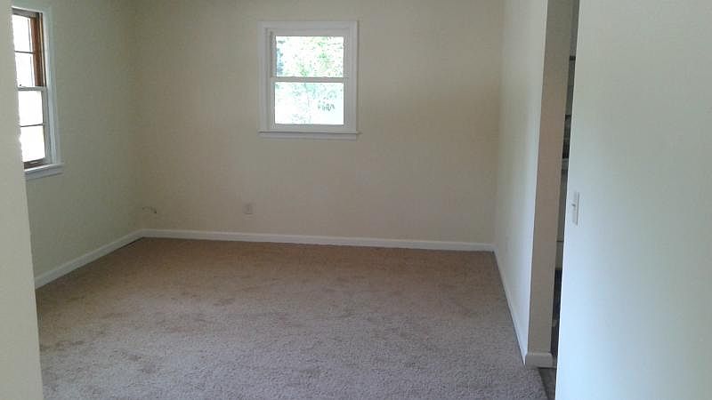 2nd image of 615 79th Ave NE #1
