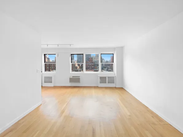 404 East 66th Street 11B image 2 of 8