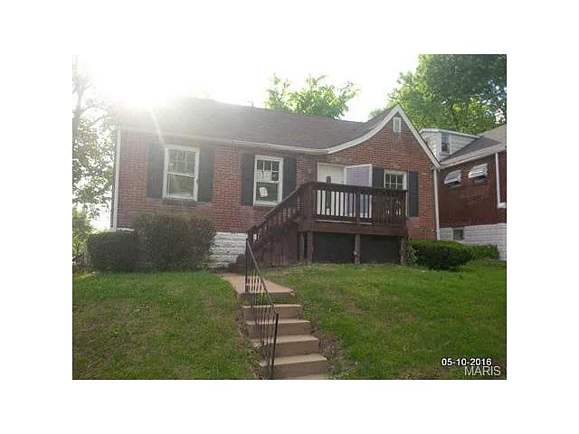 3651 Edmundson Rd photo 1