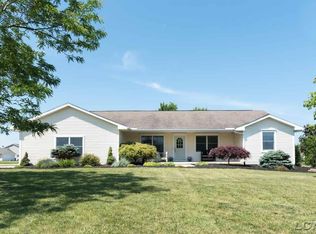 4701 Robin Hood Trl, Adrian, MI 49221