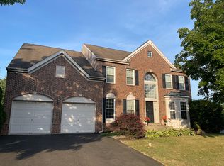 1308 Tarpan Cir, New Hope, PA 18938