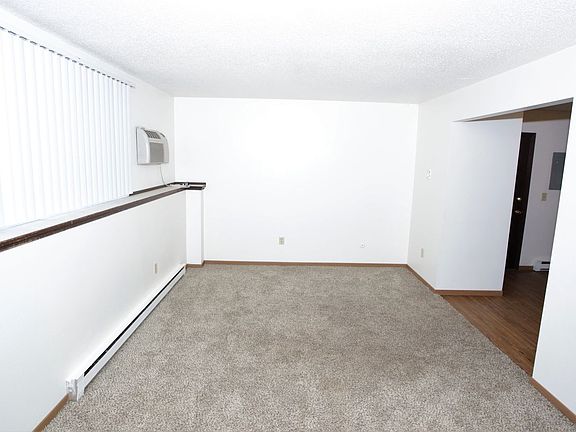 3rd image of 1708 24th Ave S #1812-8