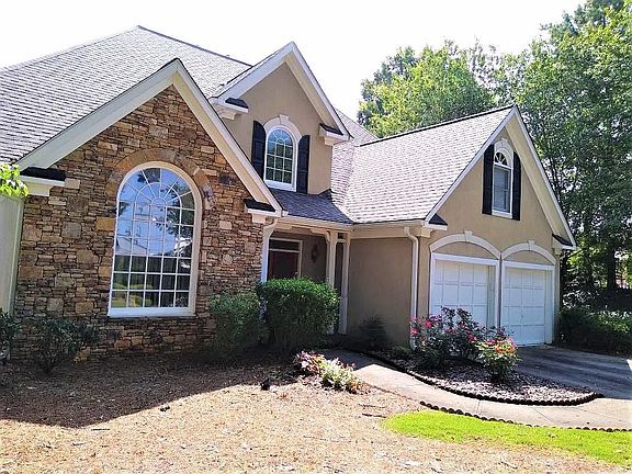 2nd image of 700 Noble Oak Dr