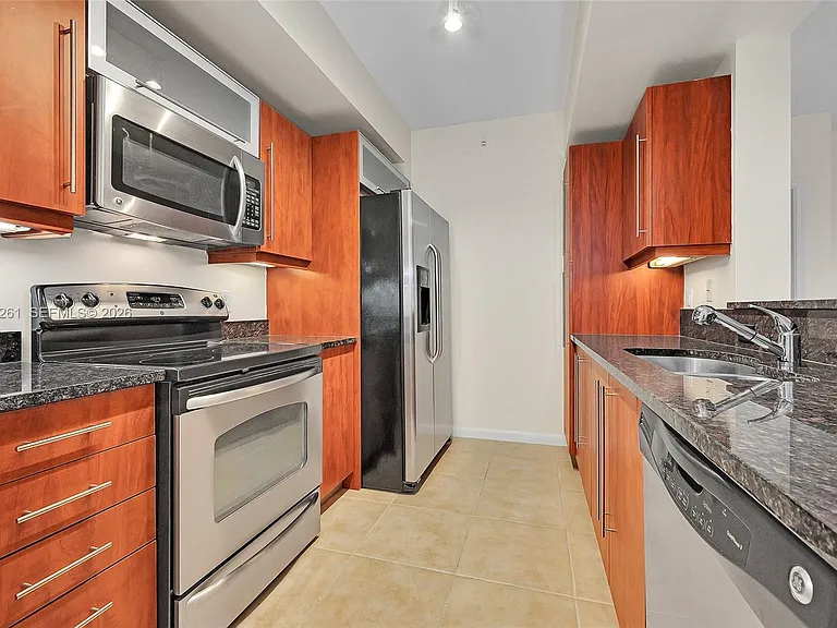 7350 SW 89th St #1410S — Photo 13