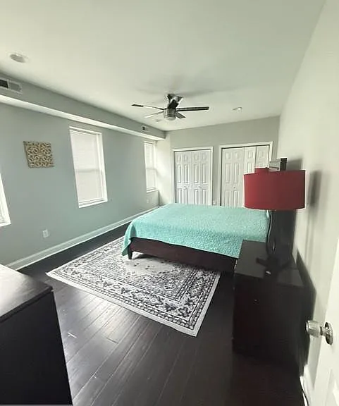 1046 W Lombard St — Photo 9