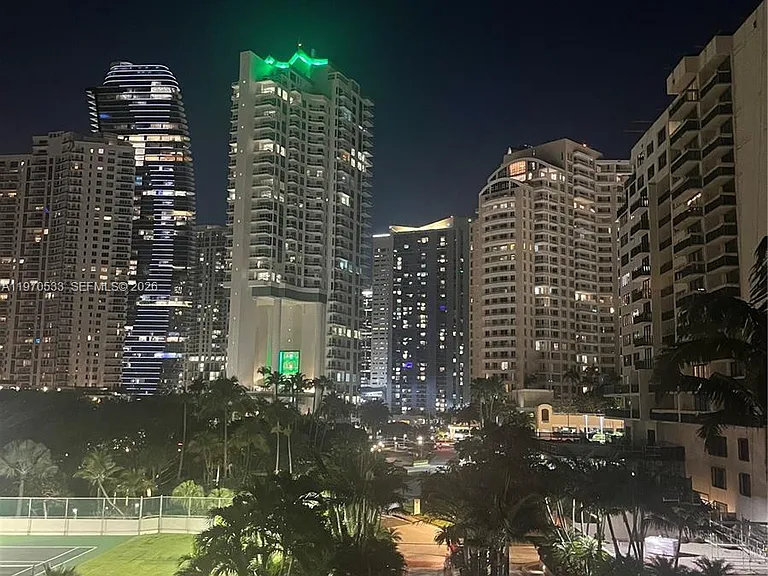 520 Brickell Key Dr #A610 — Photo 1