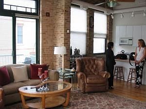 1st image of 1322 S Wabash Ave APT G