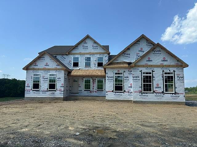1st image of 4390 Maple St #8