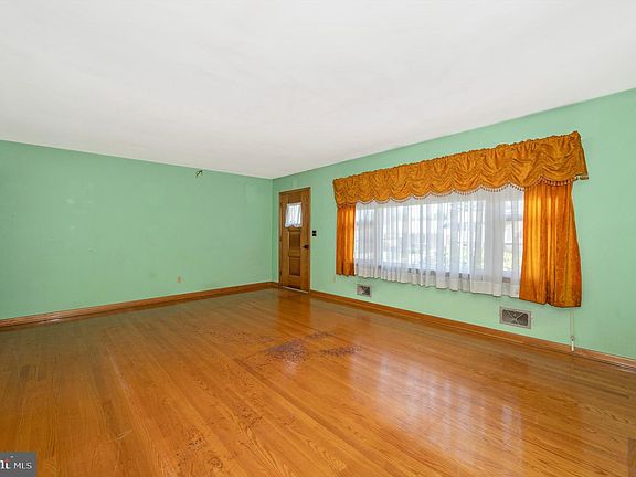 5th image of 207 Wyngate Dr