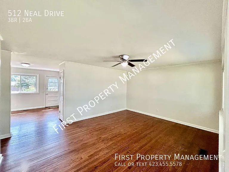 512 Neal Dr — Photo 3